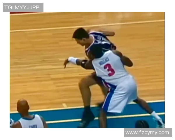 姚明街头视角下的篮球梦与城市生活交织的精彩瞬间