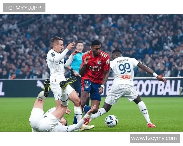 意甲激情对决曼联6-2巴黎圣日耳曼十大进球与神扑瞬间震撼全场 意甲激情对决曼联6-2巴黎圣日耳曼十大进球与神扑瞬间震撼全场