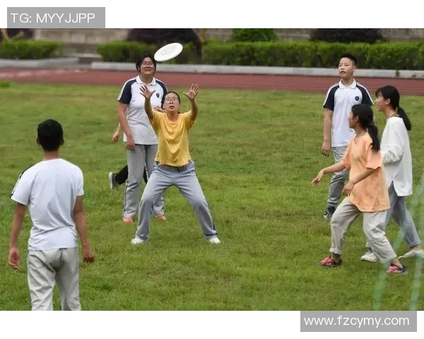 黄秀英专访揭秘飞盘运动崛起背后的成功秘诀与发展潜力 黄秀英专访揭秘飞盘运动崛起背后的成功秘诀与发展潜力