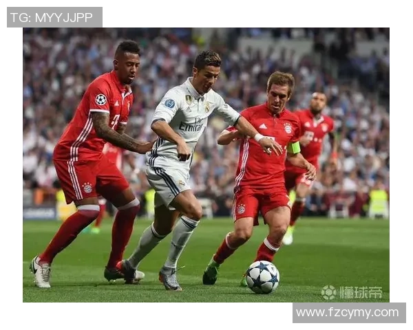 国王杯激战：拜仁与皇马0比0平局乌龙球瞬间引发全场狂欢解析