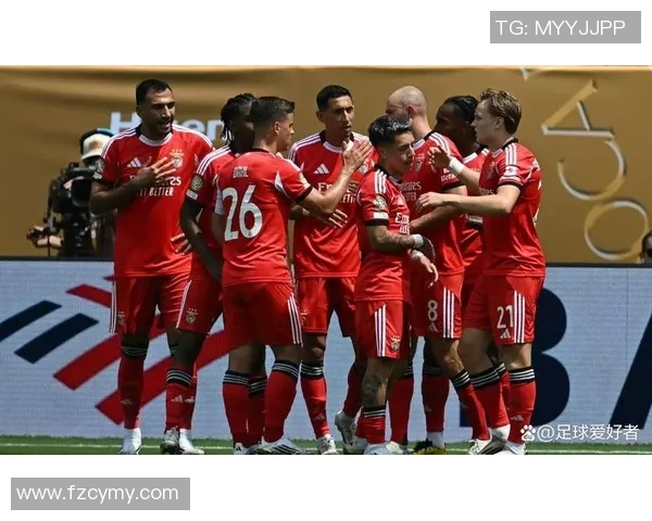 中超精彩对决本菲卡与拜仁激战成平局全场沸腾瞬间集锦回顾