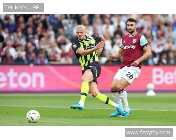 英超精彩对决巴萨与曼城战成平局乌龙球引发全场狂欢 英超精彩对决巴萨与曼城战成平局乌龙球引发全场狂欢